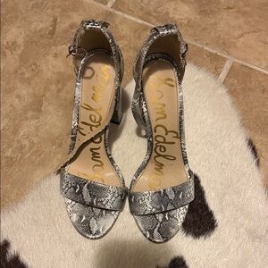 Sam Edelman Gray Snakeskin Heels